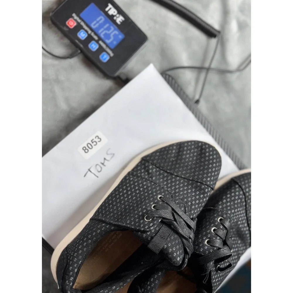 Toms shoes womens